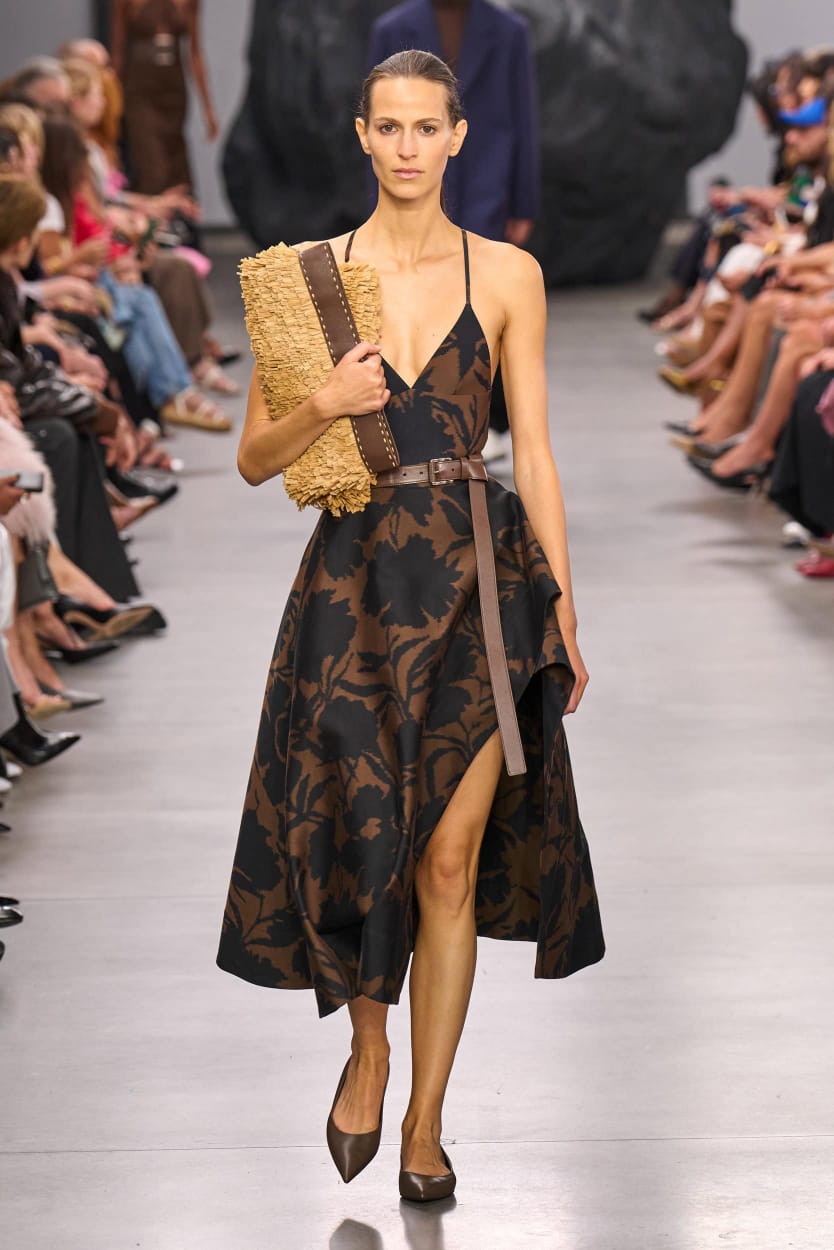 Amara Cole — Runway Muse